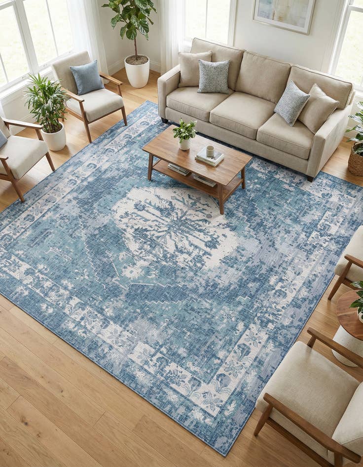 Detail image of 10' x 10'  Washable Traditional Indoor / Outdoor Square Rug