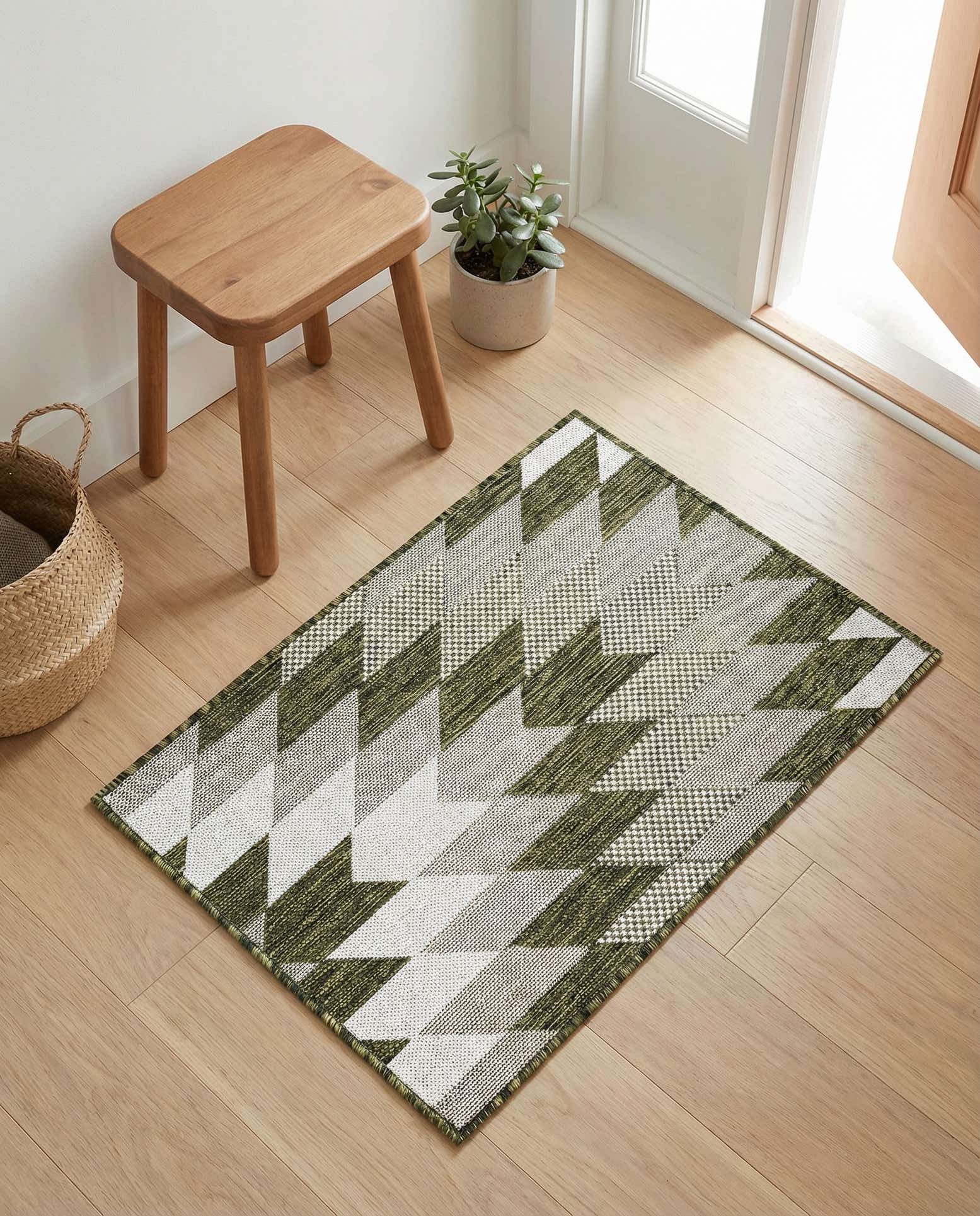 2' x 3' Easy-Clean Modern Indoor / Outdoor Rug