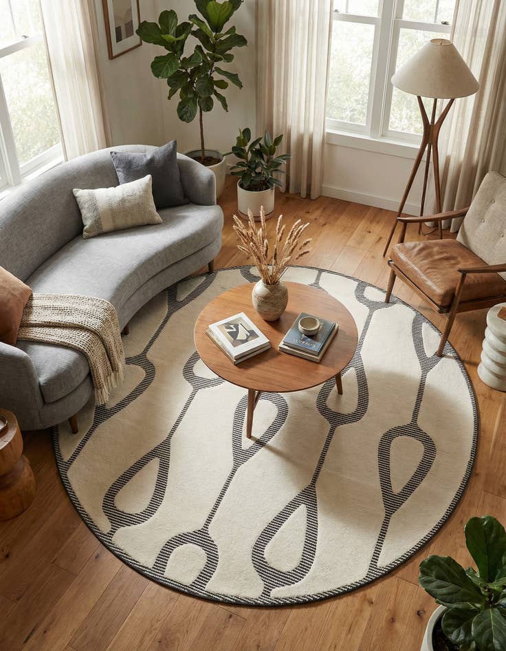 Detail image of  7' 10 x 7' 10 Prismatic Round Rug