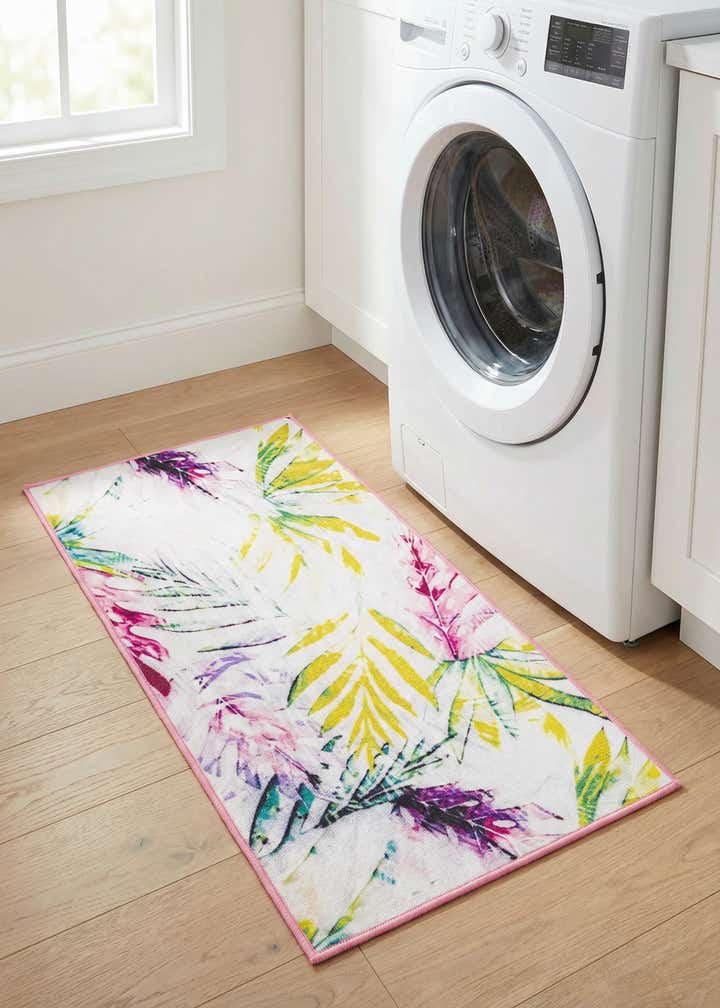 2' x 3' 11 Easy-Clean Jill Zarin Caribbean Indoor / Outdoor Runner Rug