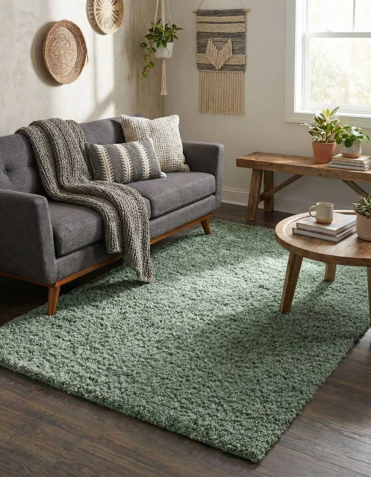 Detail image of  5' 3 x 8' Zermatt Shag Rug