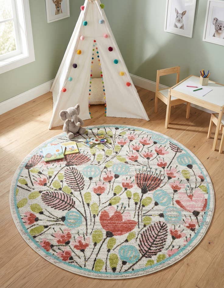 Detail image of 5' 3 x 5' 3 Flowers Whimsy Kids Round Rug
