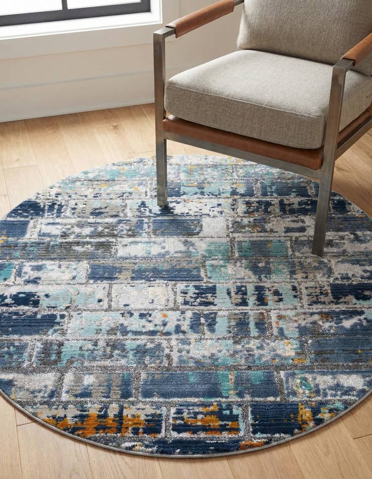 Detail image of 3' 7 x 3' 7 Malibu Round Rug