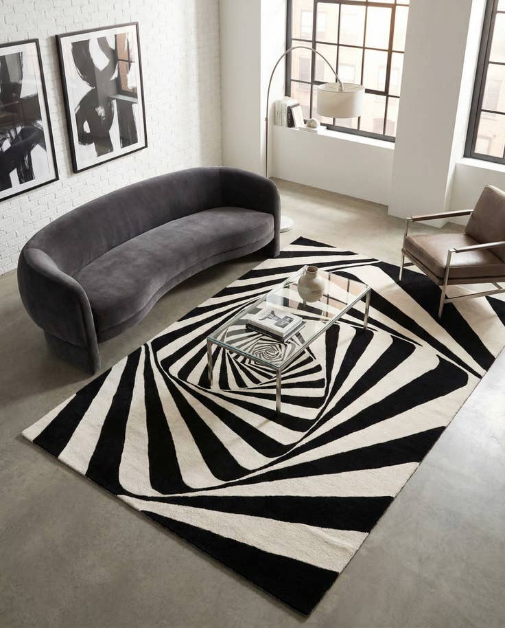 Detail image of 5' 1 x 8' Vortex Wool Rug