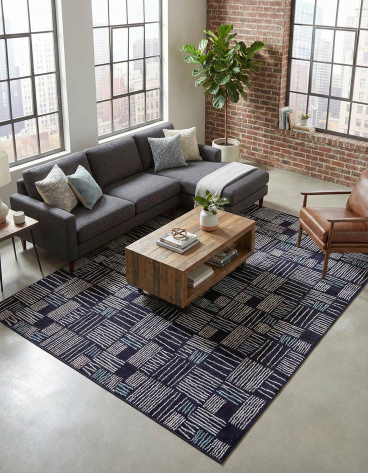 Detail image of 7' 10 x 10' Hanahan Rug