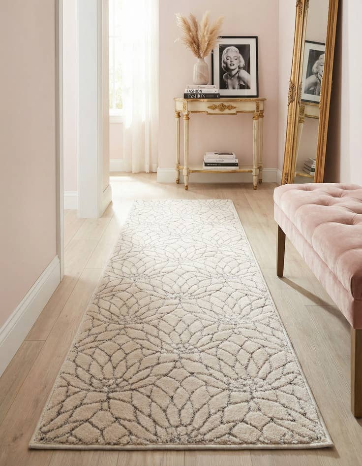 Detail image of 2' x 6' Marilyn Monroe&trade; Glam Dahlia Runner Rug