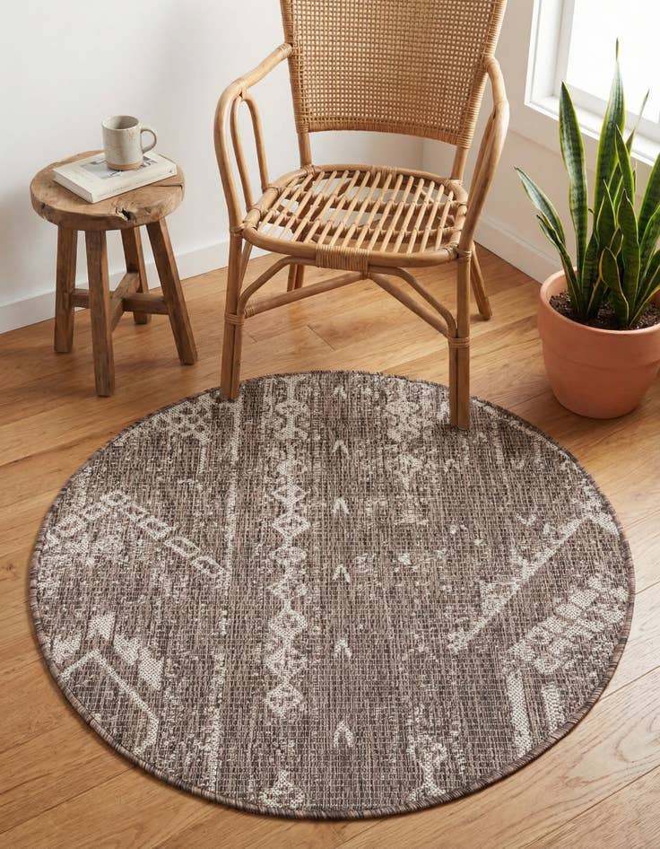 Detail image of 3' x 3' Washable Bohemian Indoor / Outdoor Round Rug