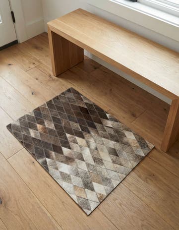 2' x 3' Cowhide Leather Rug
