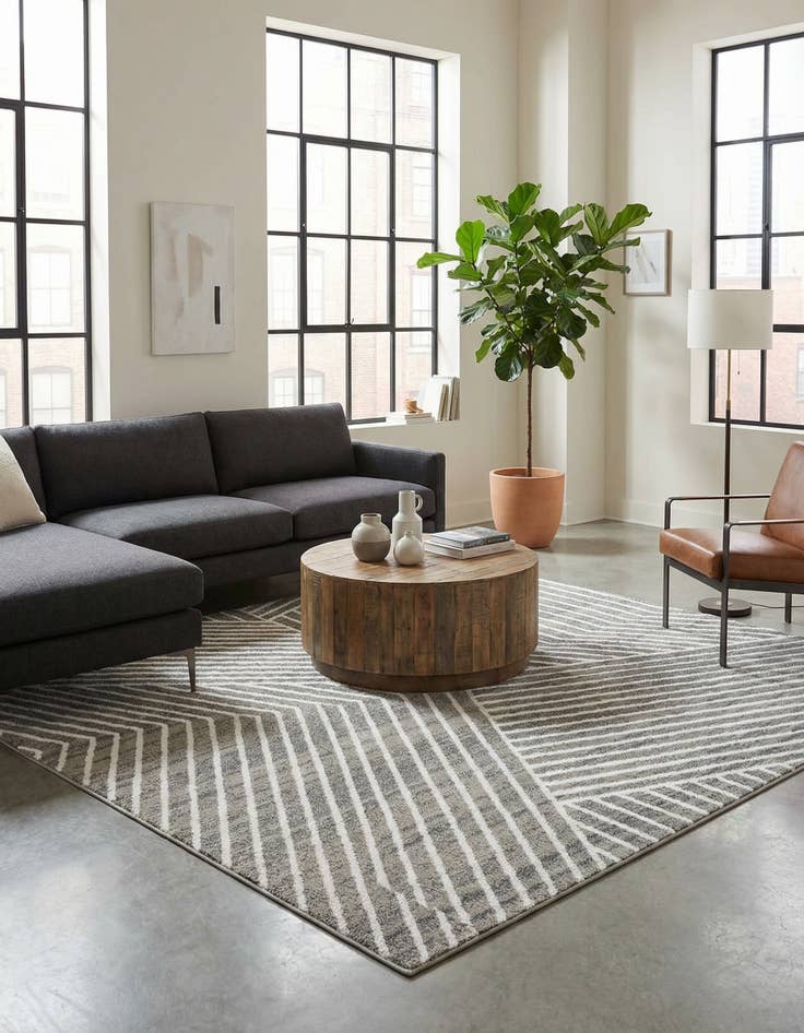 Detail image of 7' 10 x 7' 10 Oslo Square Rug