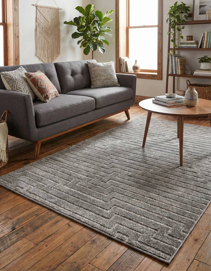 Detail image of 5' 3 x 7' Vogue Geo Rug