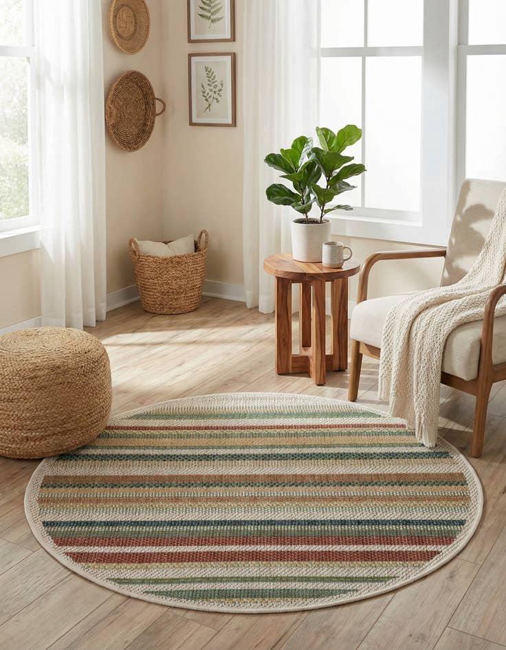 Detail image of 3' 3 x 3' 3  Washable Baja Indoor / Outdoor Round Rug