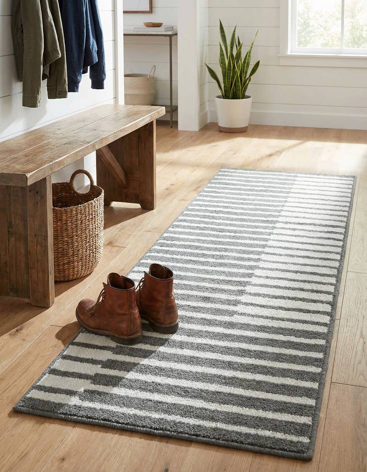 Detail image of 2' x 6' Oslo Runner Rug
