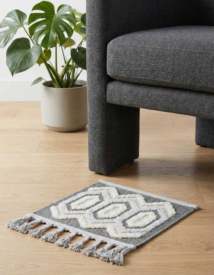 Detail image of 1' 4 x 1' 4 Arlo Sample Rug