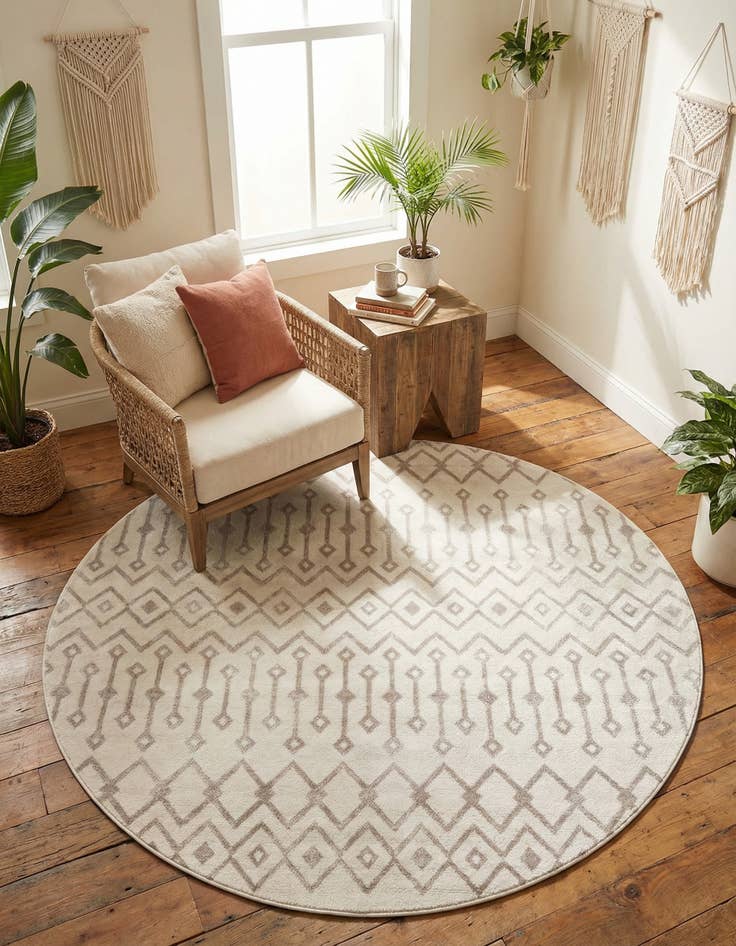 Detail image of 7' x 7' Bohemian Trellis Round Rug