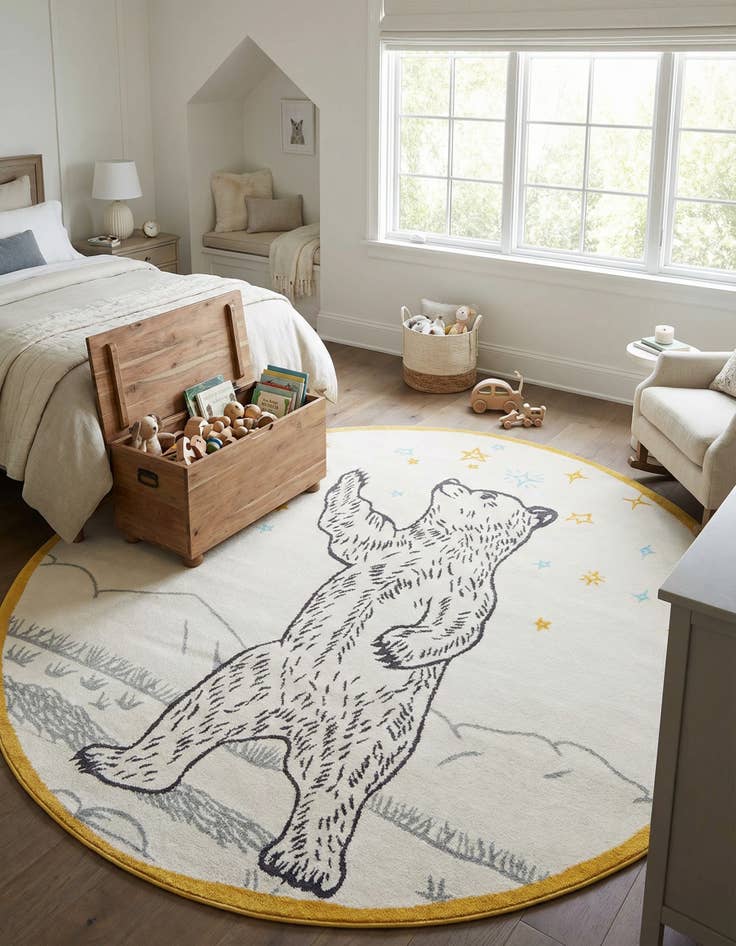 Detail image of 7' 10 x 7' 10 Bear Whimsy Kids Round Rug