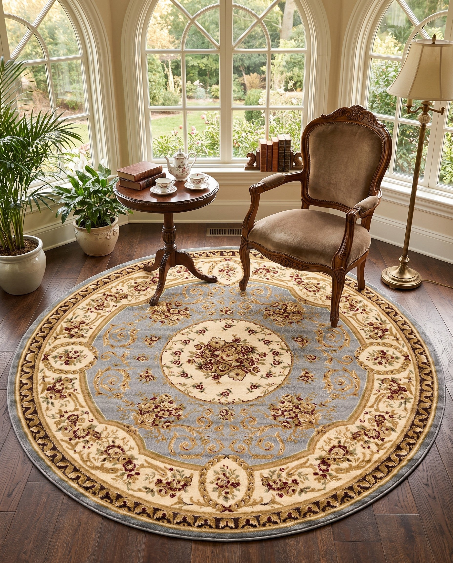 7' 10 x 7' 10 Chateau Round Rug