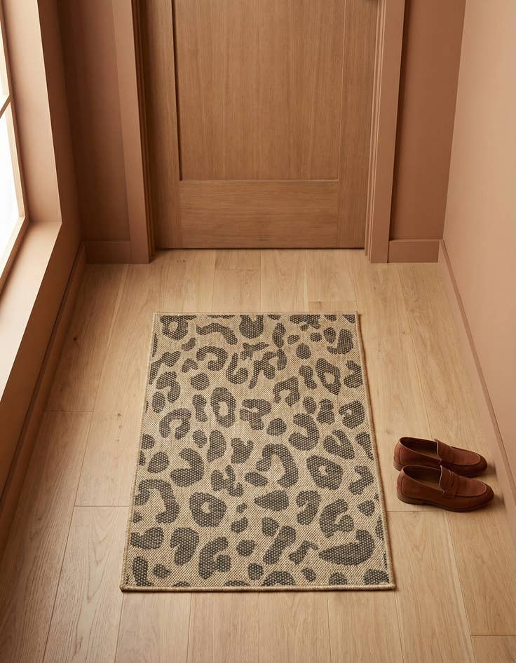 Detail image of  2' 2 x 3' Dunes Rug