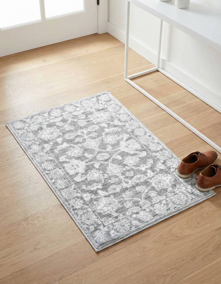 Detail image of 2' x 3' Boston Rug