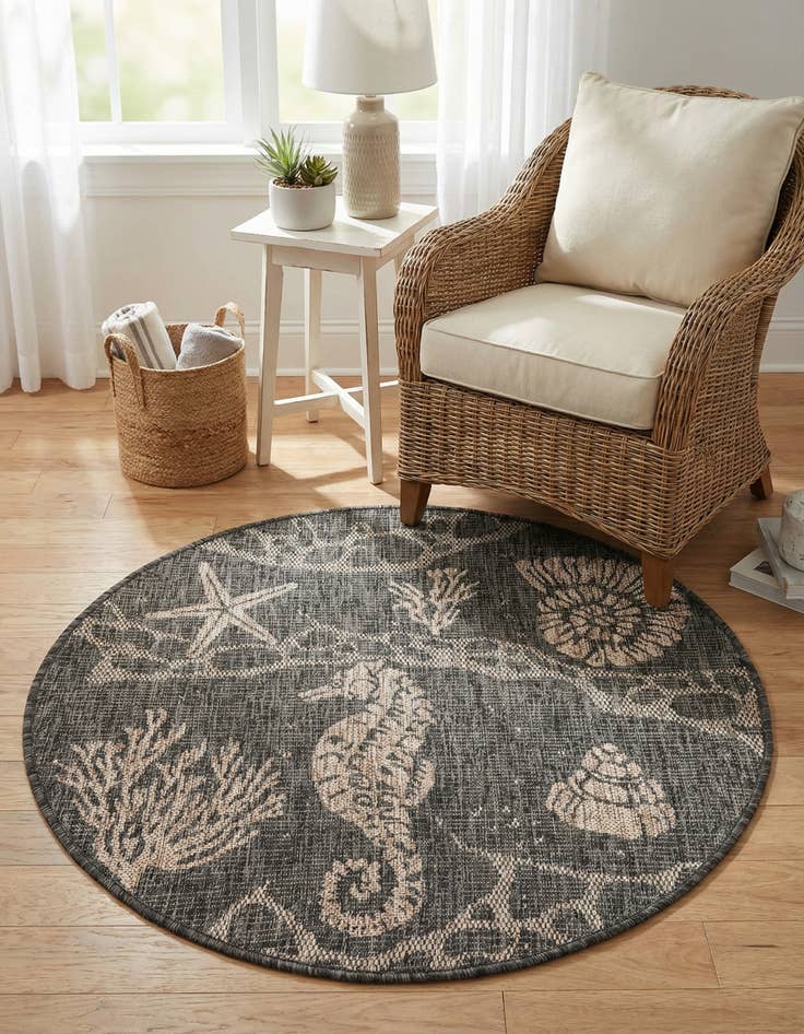 Detail image of 3' x 3' Easy-Clean Coastal Indoor / Outdoor Round Rug