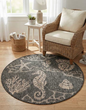 Black Easy-Clean Coastal Indoor / Outdoor Round Rug