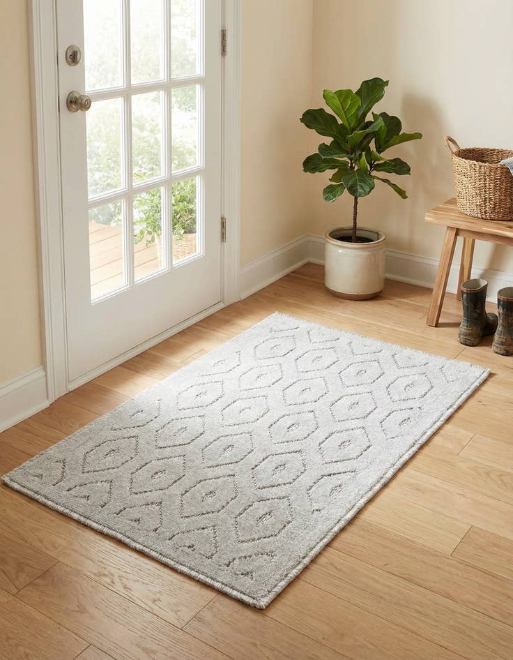 Detail image of  2' x 3'  Washable Trellis Textured Indoor / Outdoor Rug