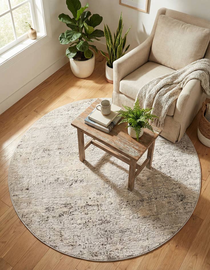 Detail image of 4' x 4' Caspian Round Rug