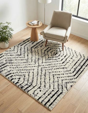 Black and White Tagine Square Rug