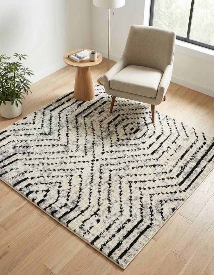 Detail image of 5' 3 x 5' 3 Tagine Square Rug