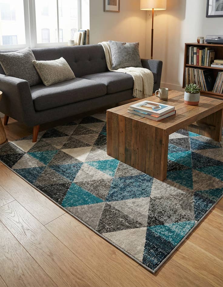 Detail image of 4' x 6' Valencia Rug