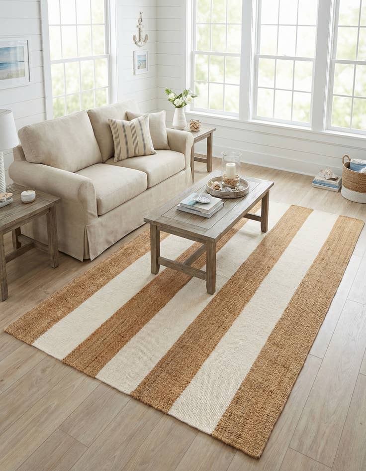 Detail image of 5' 1 x 8' Hand Woven Jill Zarin Hamptons Rug