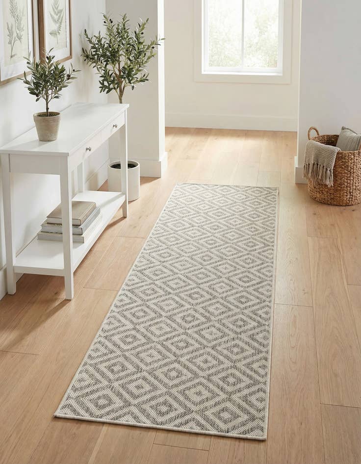 Detail image of 2' x 6' Washable Jill Zarin Costa Rica Indoor / Outdoor Runner Rug