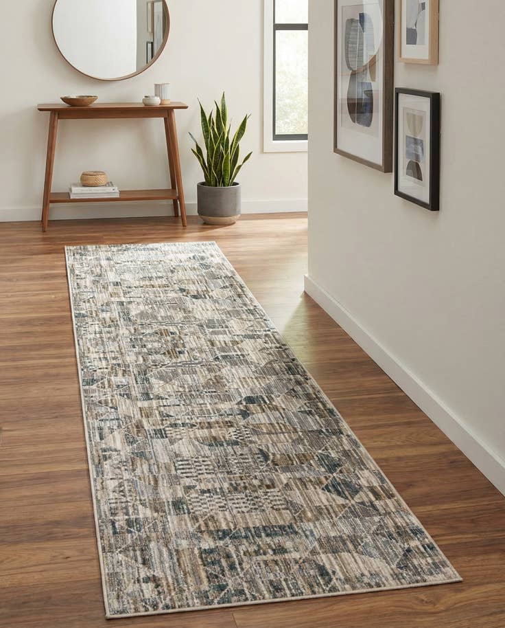 Detail image of 2' 7 x 12' Silta Runner Rug