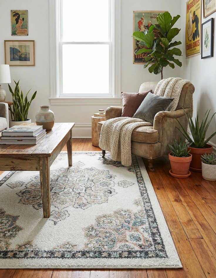 Detail image of 3' 3 x 5' 3 Parker Rug