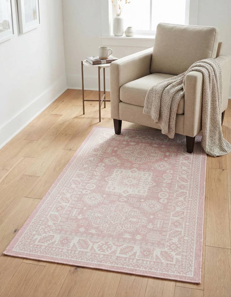 Detail image of 3' x 5' 3 Washable Aztec Indoor / Outdoor Rug