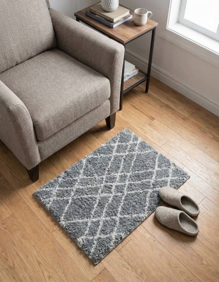 Detail image of 2' x 3' Soft Touch Shag Rug