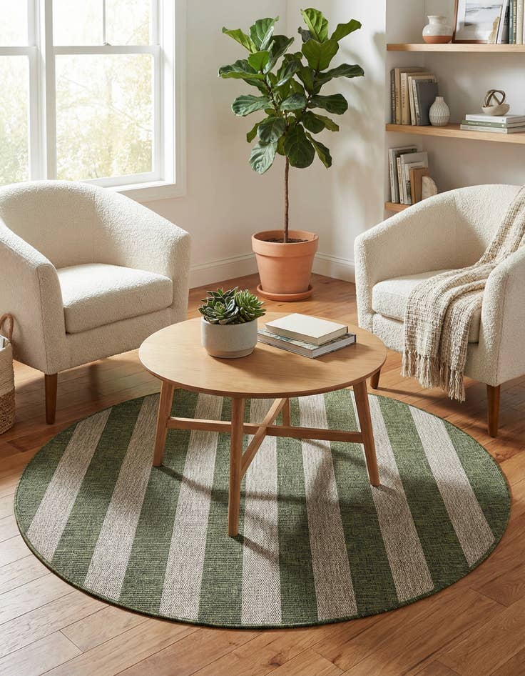 Detail image of 5' 3 x 5' 3 Washable Ribbon Indoor / Outdoor Round Rug