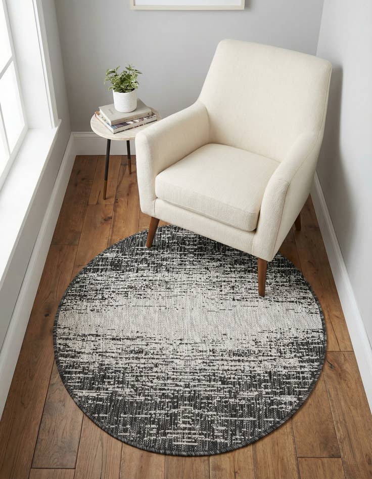 Detail image of 3' x 3' Easy-Clean Modern Indoor / Outdoor Round Rug