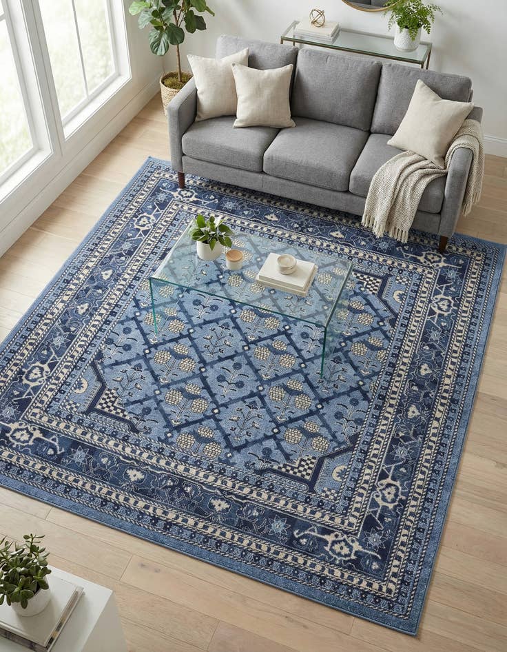 Detail image of 7' 10 x 7' 10 Vista Square Rug