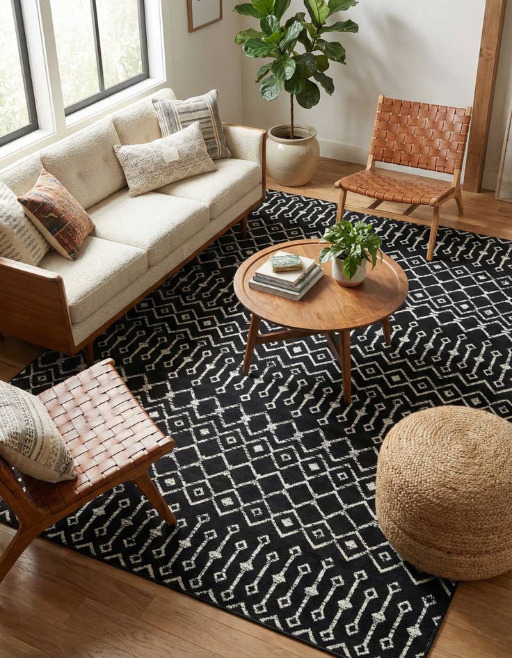 Detail image of 7' 10 x 10' Kasbah Trellis Rug