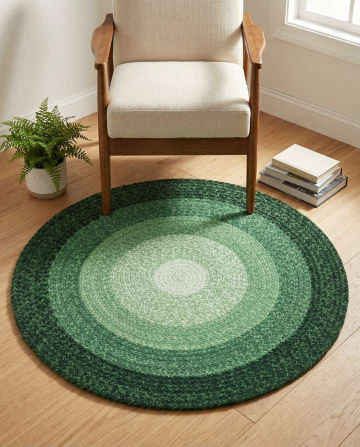 3' 1 x 3' 1 Handmade Hand Braided Wool Round Rug