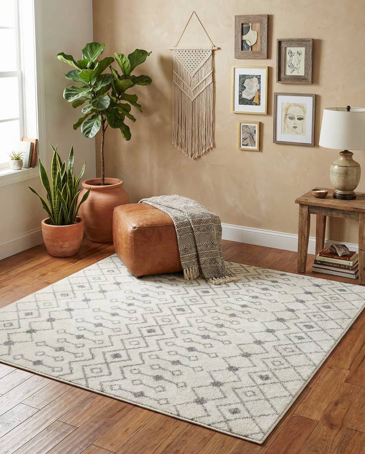 Detail image of 6' x 6' Moroccan Trellis Square Rug