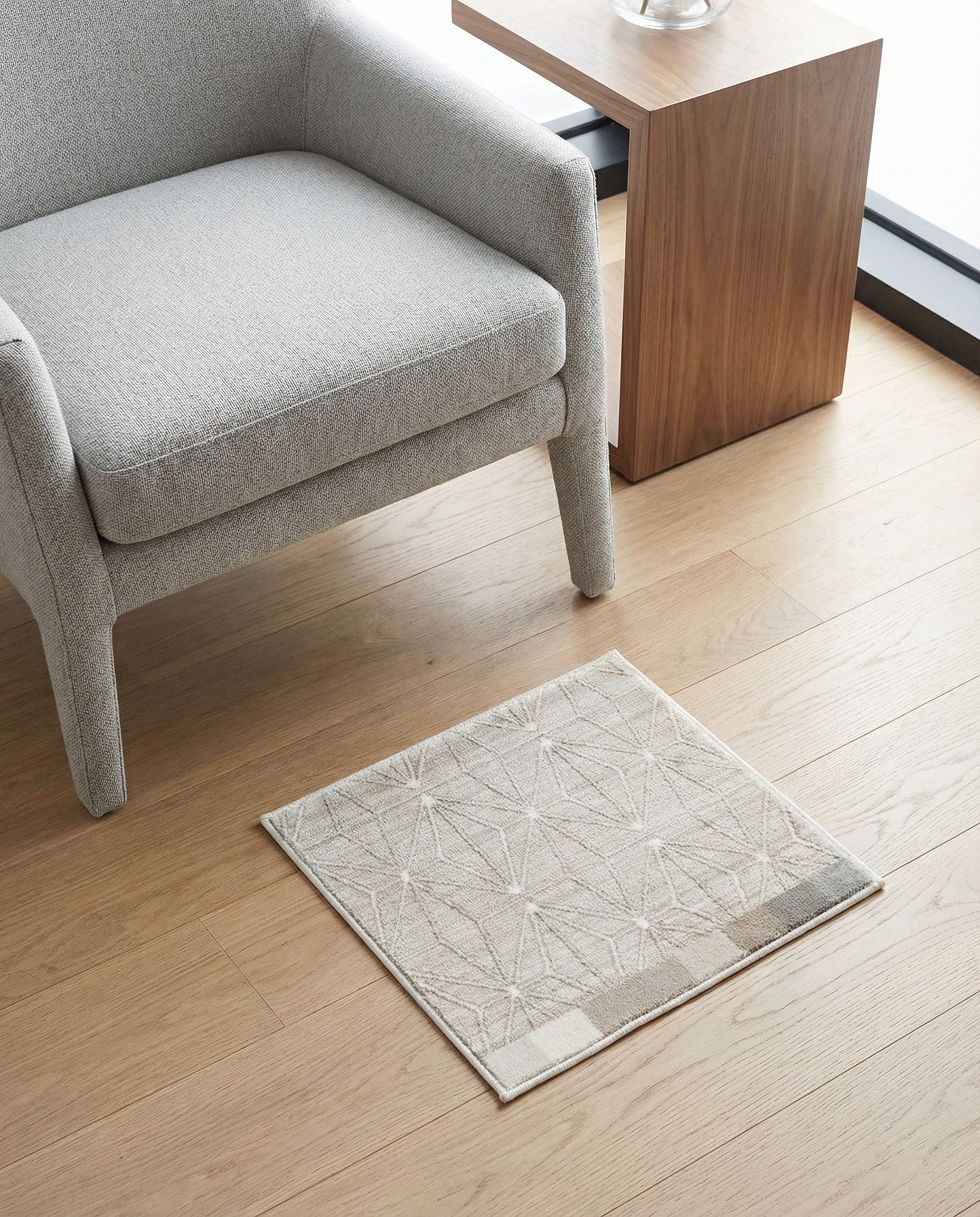 Jill Zarin 1' 8 x 1' 8 Uptown Fifth Avenue Sample Rug