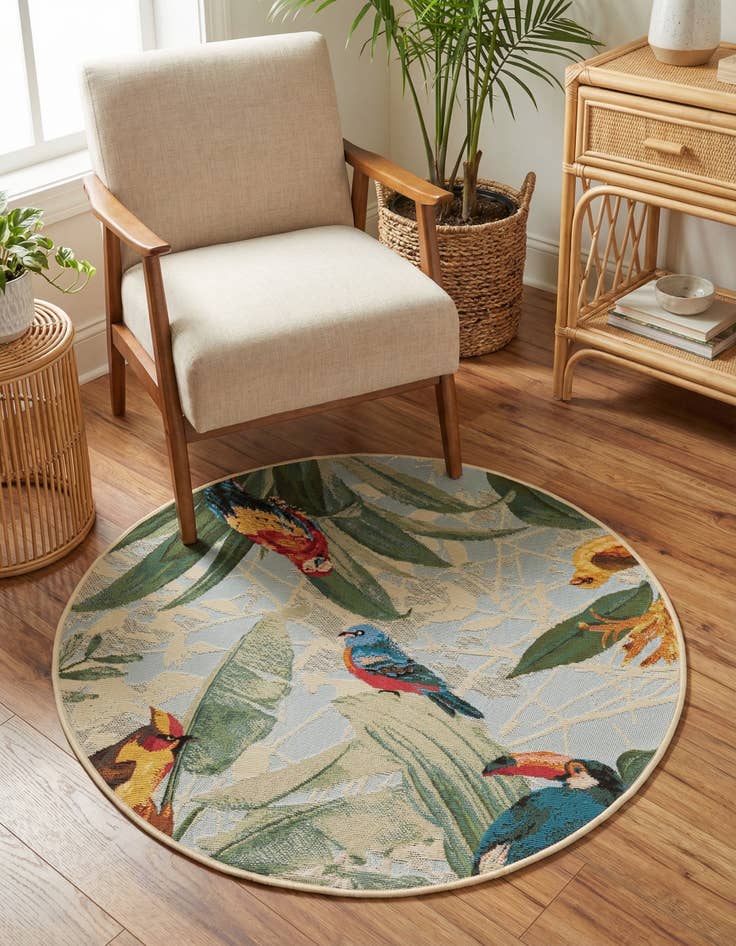 Detail image of 3' x 3'  Washable Botanical Indoor / Outdoor Round Rug