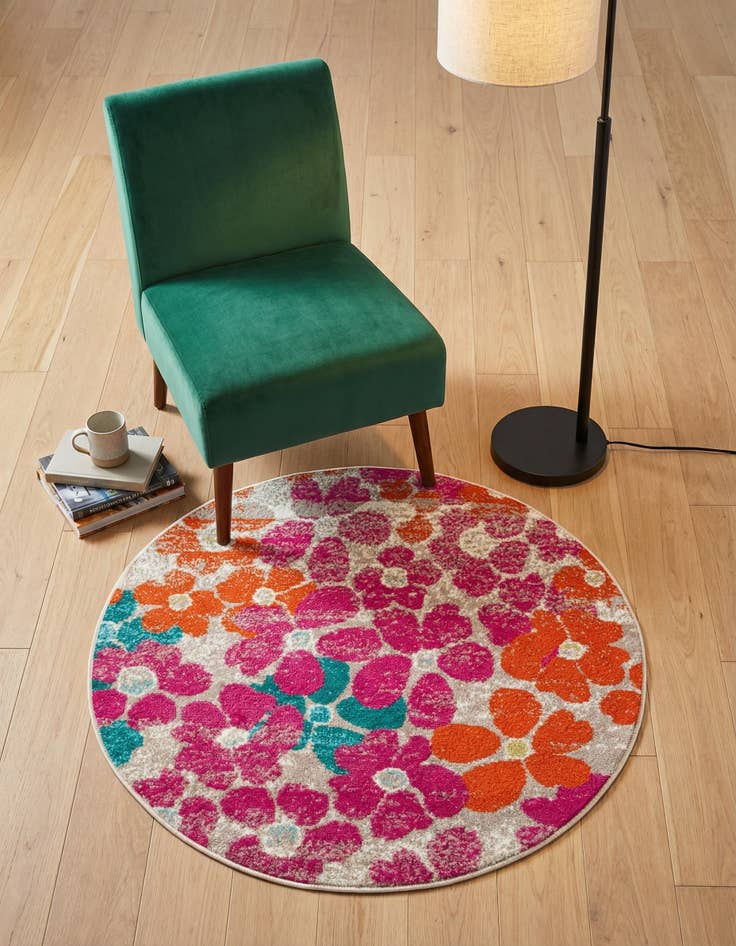 Detail image of 3' x 3' Azalea Round Rug