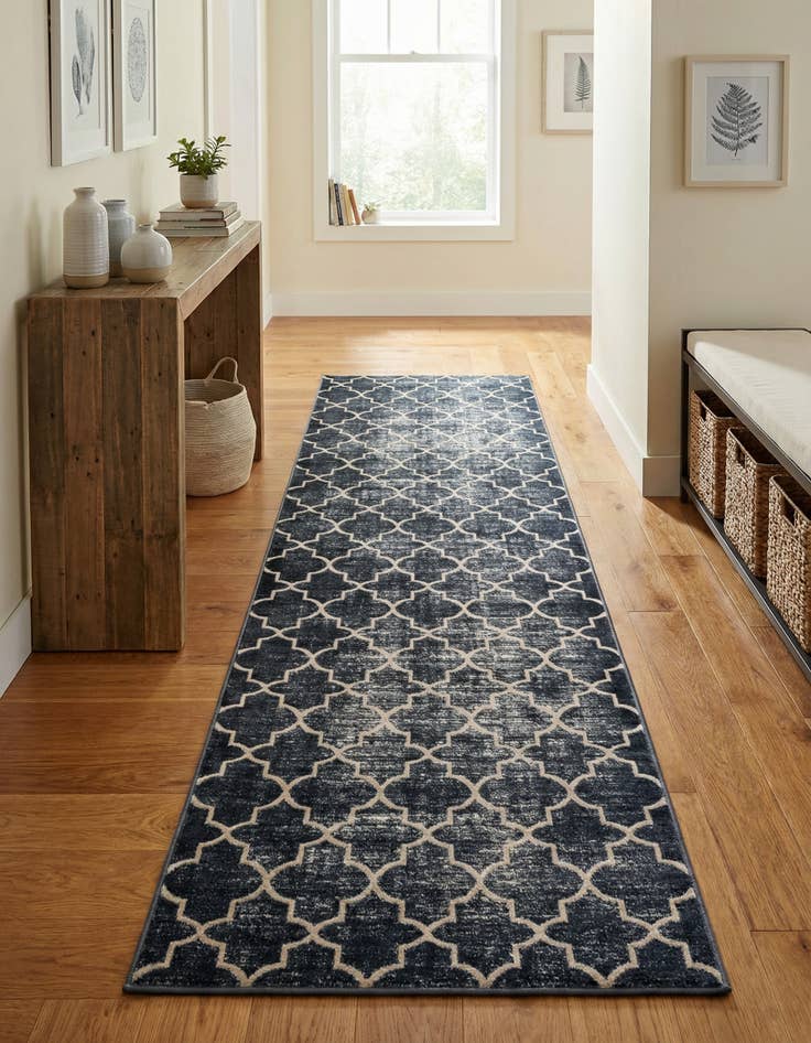 Detail image of Jill Zarin 2' 7 x 8' Uptown Lincoln Center Runner Rug