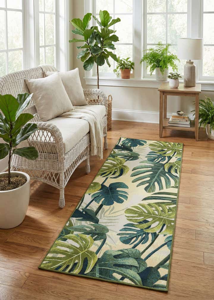 2' 7 x 7' Easy-Clean Botanical Indoor / Outdoor Runner Rug