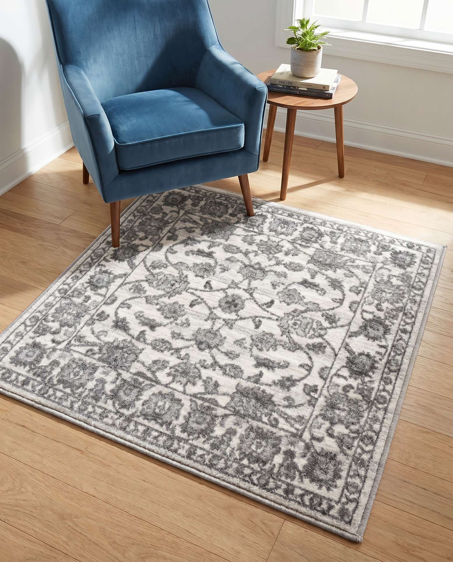 3' 3 x 3' 3 Boston Square Rug