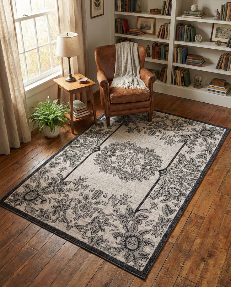 Detail image of 4' x 6' Eco Traditional Rug