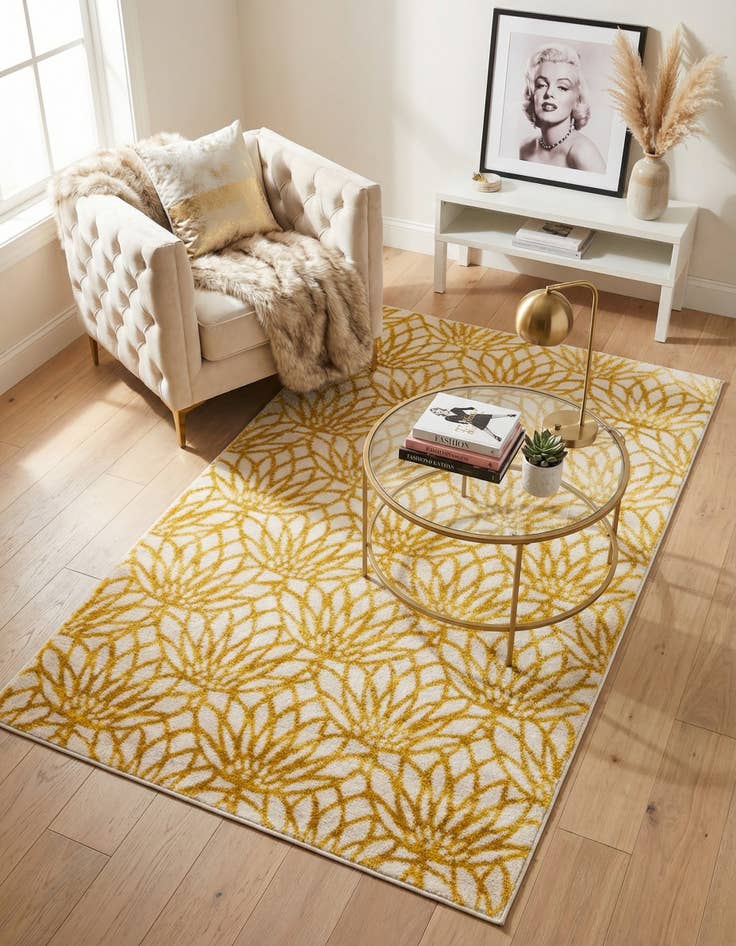 Detail image of 3' x 5' 3 Marilyn Monroe&trade; Glam Dahlia Rug