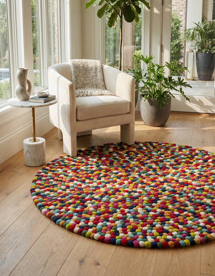 Detail image of 5' x 5' Felt Ball Wool Round Rug
